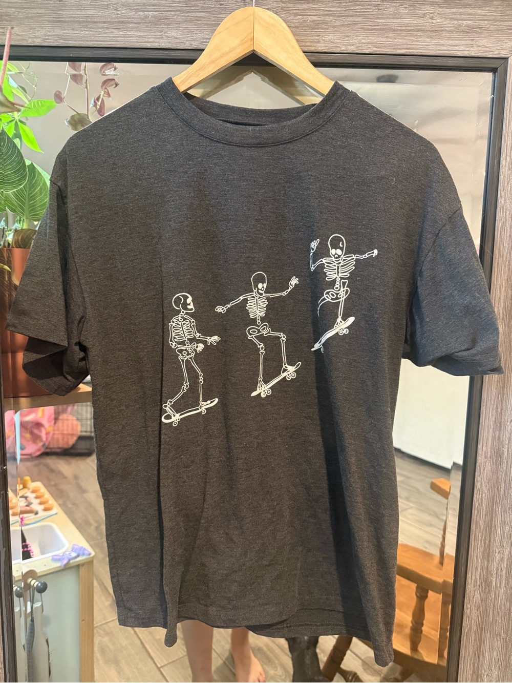 Charcoal gray Skeleton Skateboard Graphic Tee